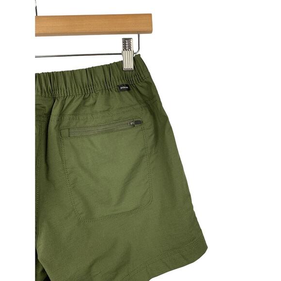 Women's PrAna *NWT* Cargo Green Shorts - Size 2 - Picture 4 of 8